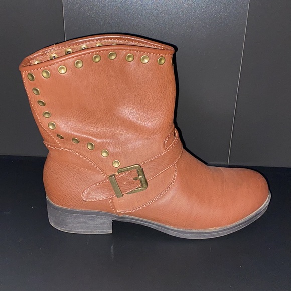 Faux Leather Booties - Picture 4 of 10